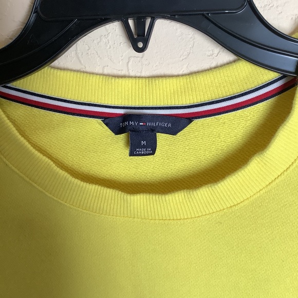 Ladies Hilfiger sweatshirt med - Picture 2 of 3